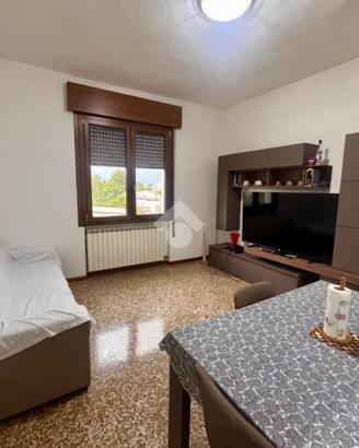 3 LOCALI A MIRANO