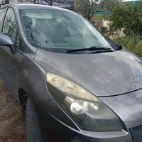 Renault  Scenic 