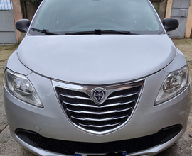 Lancia ypsilon 1.2 benzina