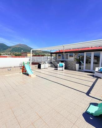 4 LOCALI A SAN GIORGIO A CREMANO
