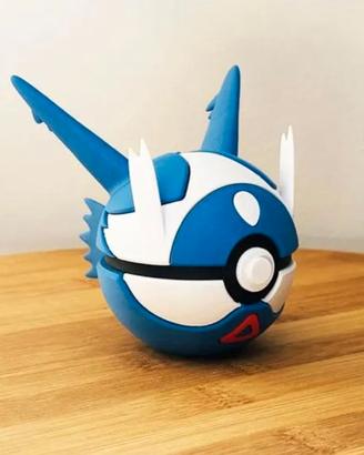Pokeball Latios