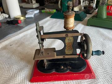 Antica Macchina Cucire Giocattolo Milano Anni '50