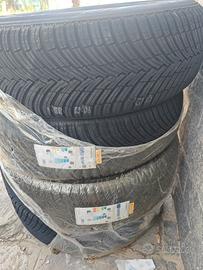 Pneumatici all season 225/60 104Y R18 XL
