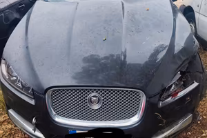 Jaguar xf luxury