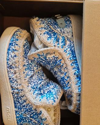 Mou bianche azzurre con paillettes senza pelo 38