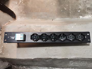 Multipresa ciabatta con magnetotermico 