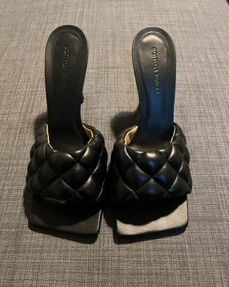 Sandali con tacco Saint Laurent