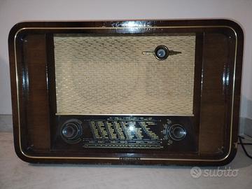 Radio d'epoca a valvole Körting Excello 53W