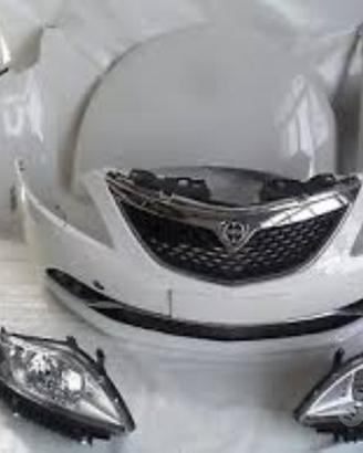 Ricambi usati lancia Ypsilon delta Musa 2005.23