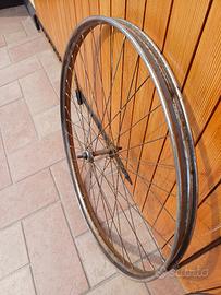 2 CERCHI BICICLETTA BIACHI 26 1/2 per freni a bacc