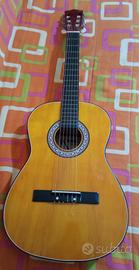 Chitarra classica formato 3/4 con custodia 