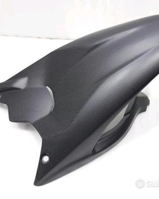 Parafango posteriore passacavo carbonio multistrad