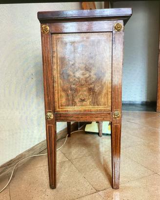 Mobiletto a due cassetti d epoca