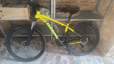 Mountain bike come nuova