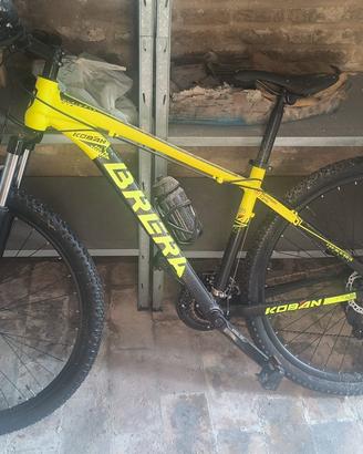 Mountain bike come nuova