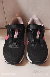 Nike Revolution bambina