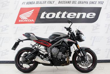 TRIUMPH STREET TRIPLE 765 R KM 19085