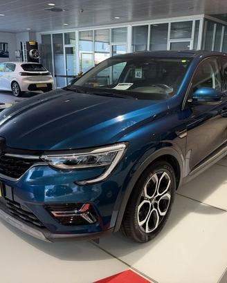 Renault Arkana E-Tech 1.6 Hybrid E-TECH 145 T...