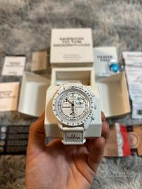 Omega x Swatch Snoopy Mission to the Moonphase