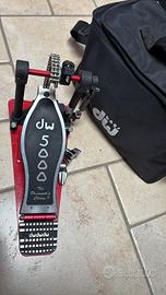 Pedale DW 5000 completo di custodia