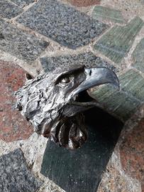 Testa aquila in ferro