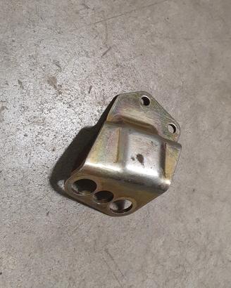 Supporto regolatore di pressione Lancia Delta 16v