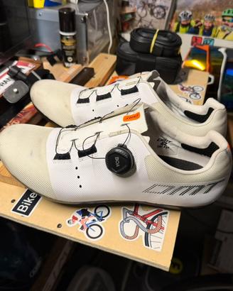 Scarpe dmt KR4