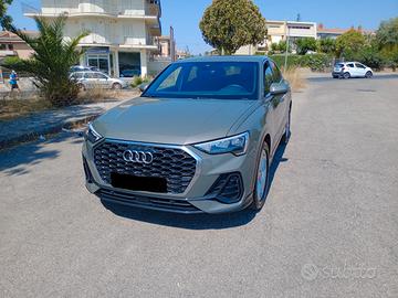 AUDI Q3  2.0 TDI 150 CV Sportback 2WD