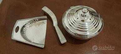 Raccogli briciole con spazzola e biscottiera 