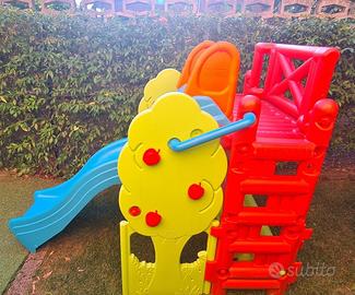 Scivolo per bambini Feber Casetta del Bosco