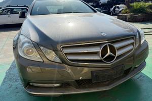 Ricambi usati per Mercedes E220 CDI Coupé