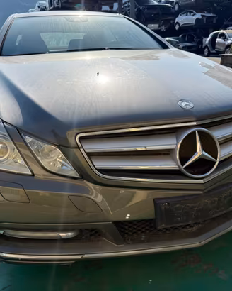 Ricambi usati per Mercedes E220 CDI Coupé