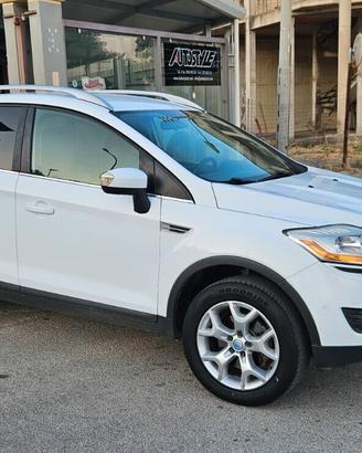 Ford Kuga 2.0 TDCi 163 CV 4WD Titanium DPF