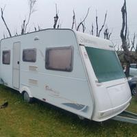 Roulotte Camperizata Sterckeman Starplus 440DD