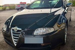 Alfa Romeo GT 2.0 JTS Black Line 166 CV –38.000km