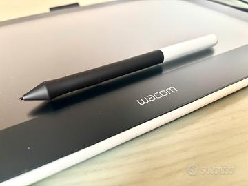 Wacom One DTC133 13,3” Display con Penna