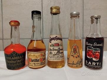 5 VECCHIE BOTTIGLIE LIQUORE MIGNON VINTAGE 