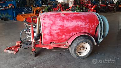 Atomizzatore trainato da 800 lt