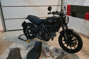 Ducati Scrambler 800 Icon cafe' racer