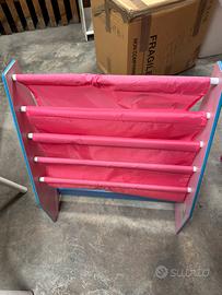 Scaffale per cameretta