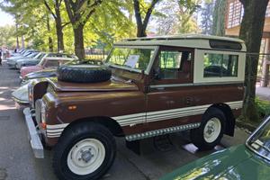 Land Rover 88 SERIE LIMITATA