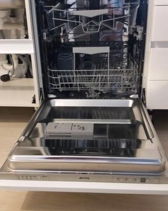 Lavastoviglie Smeg