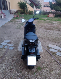 Scooter elettrico ray 7.7