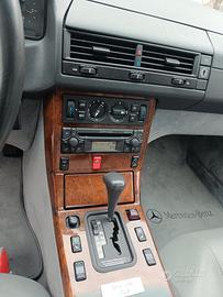 Mercedes SL300 24