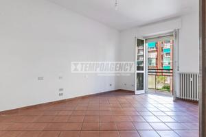 Bilocale luminoso di 70 mq con ampio balcone in co
