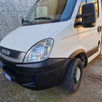 Van trasporto cavalli patente B iveco daily