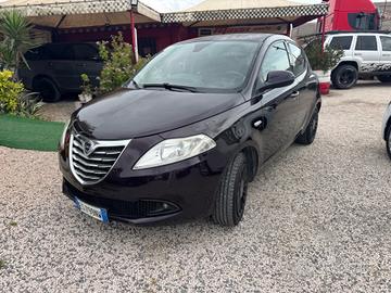 Lancia Ypsilon 1.3 MJT 16V 95 CV 5 porte S&S Plati