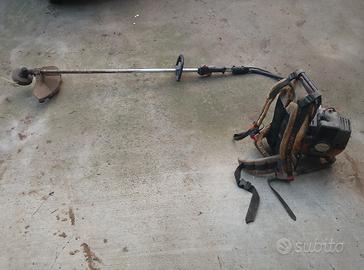 decespugliatore tanaka zaino