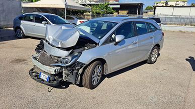 Opel Astra 1.6 CDTi 110CV S. tourer Innovation