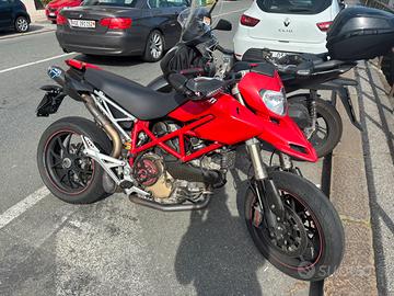 Hypermotard 1100 s